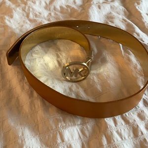 Excellent condition mk belt